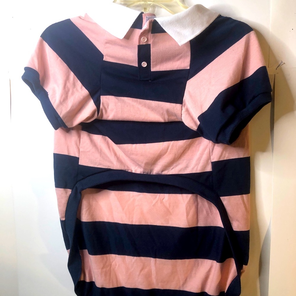 Doggy pet rugby t-shirt w/collar and button neck